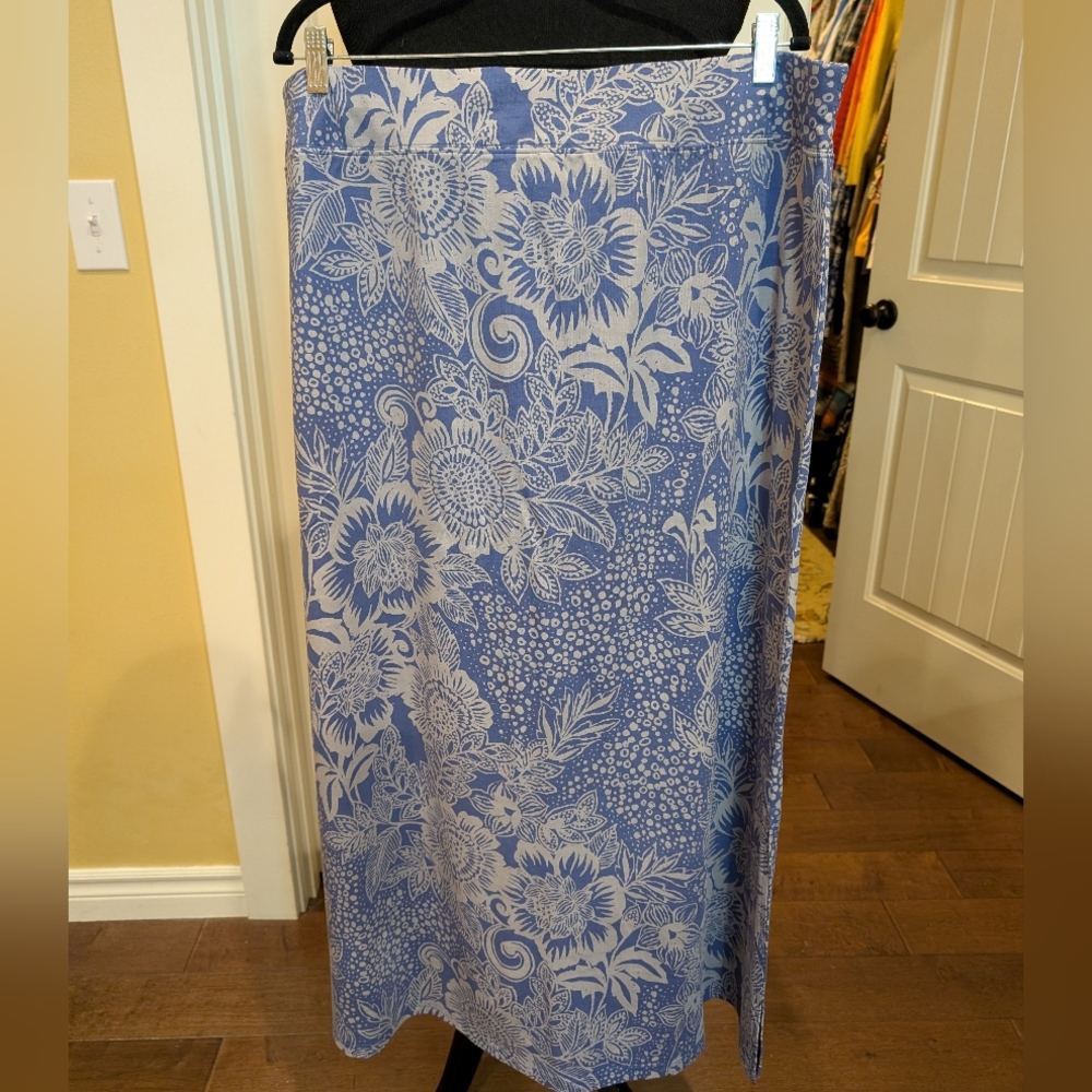 Belle by Kim Gravel Blue and Grey Floral Skirt
